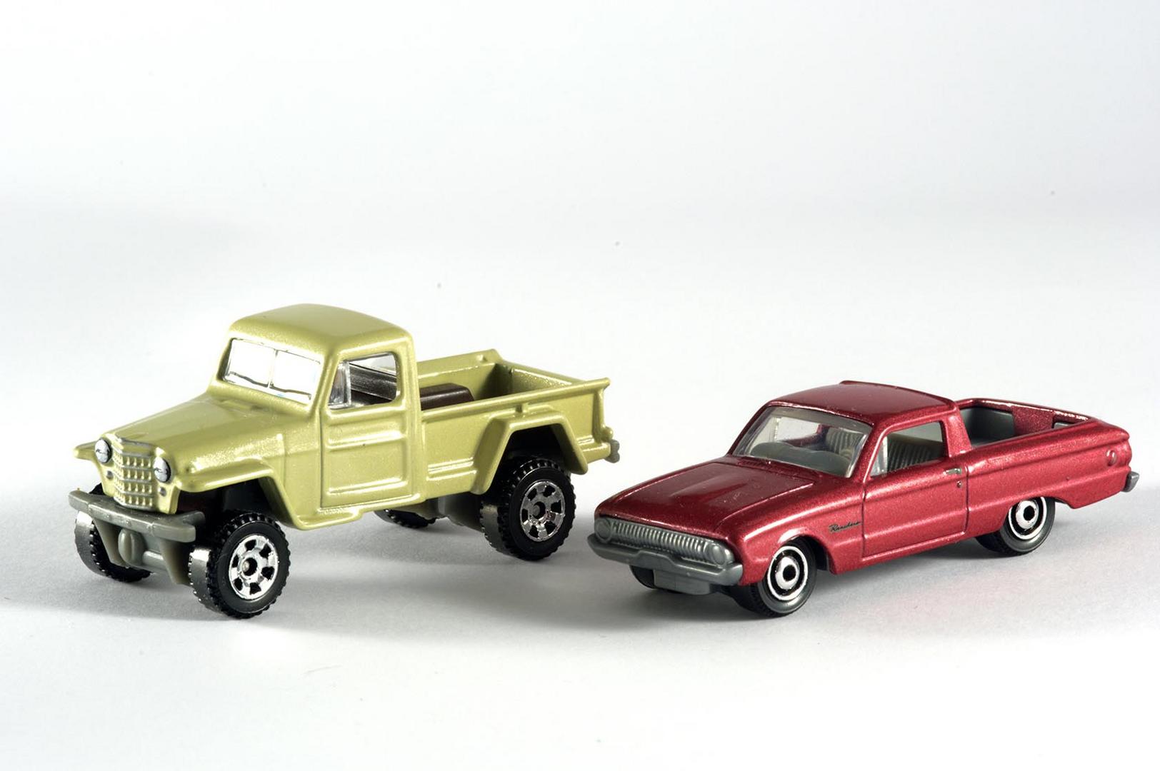 Willis-Jeep und Ford Falcon