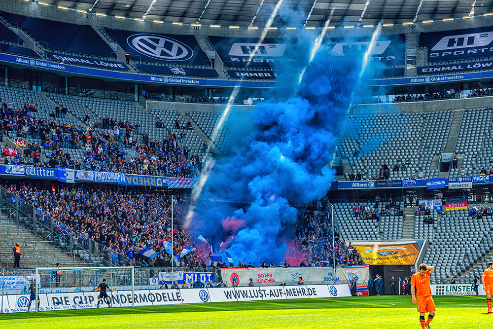 Willkommen Im Gasteblock Foto Bild Architektur Profanbauten Sportstatten Bilder Auf Fotocommunity
