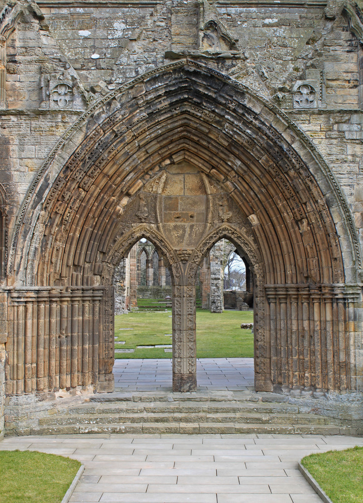 Willkommen in Elgin Cathedral