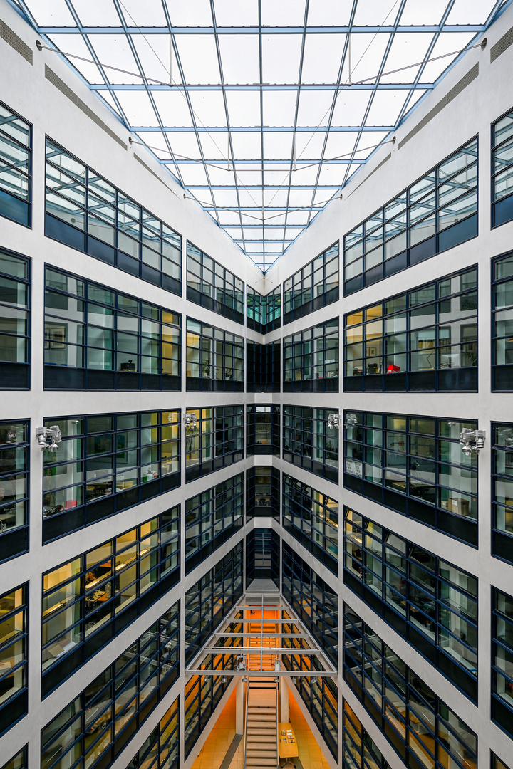 Willy-Brandt-Haus 04