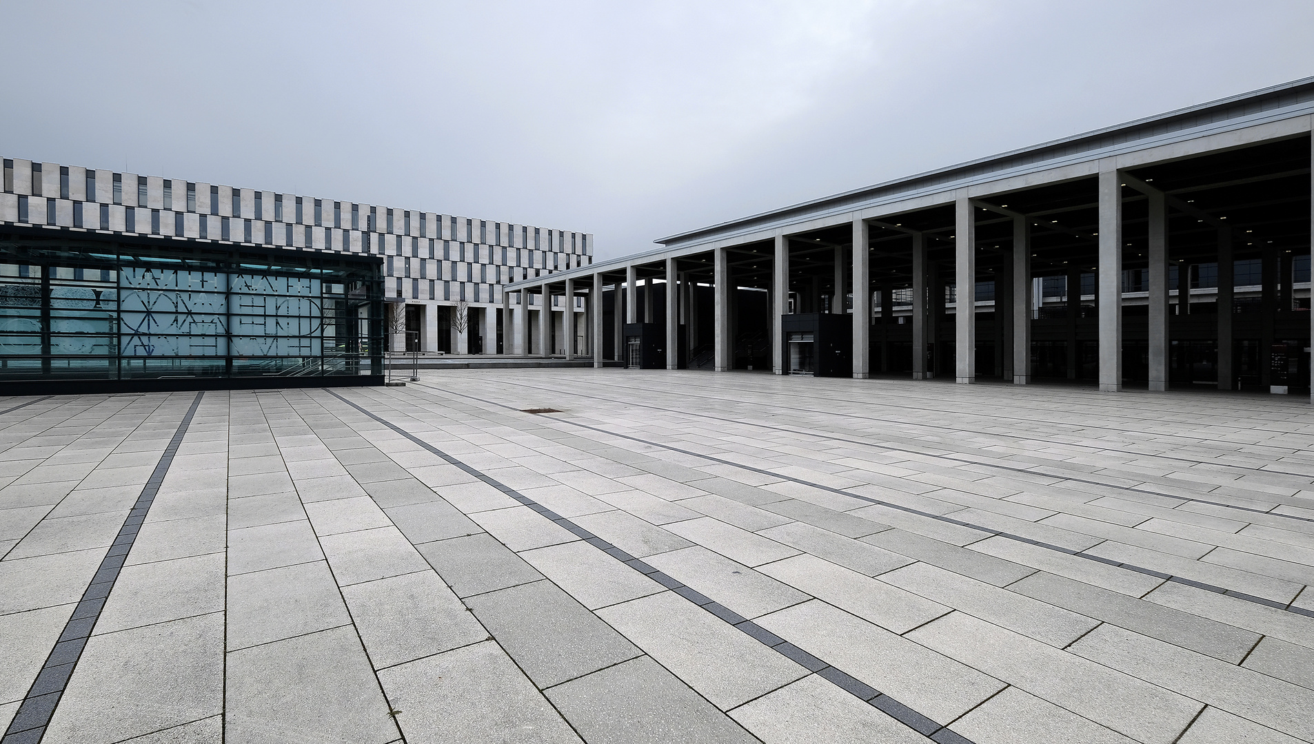 Willy-Brandt-Platz