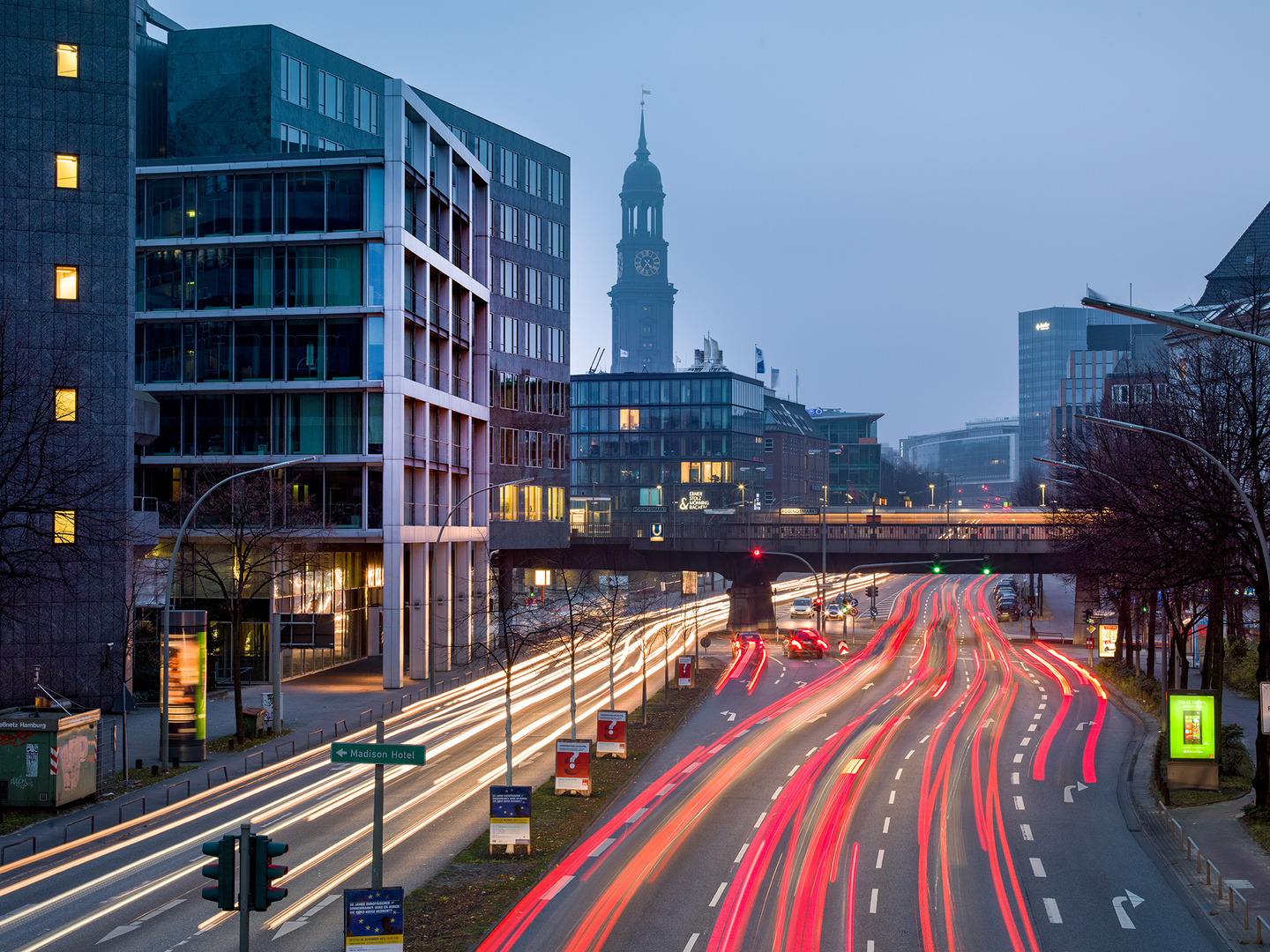 Willy Brandt Strasse und Rödingsmarkt