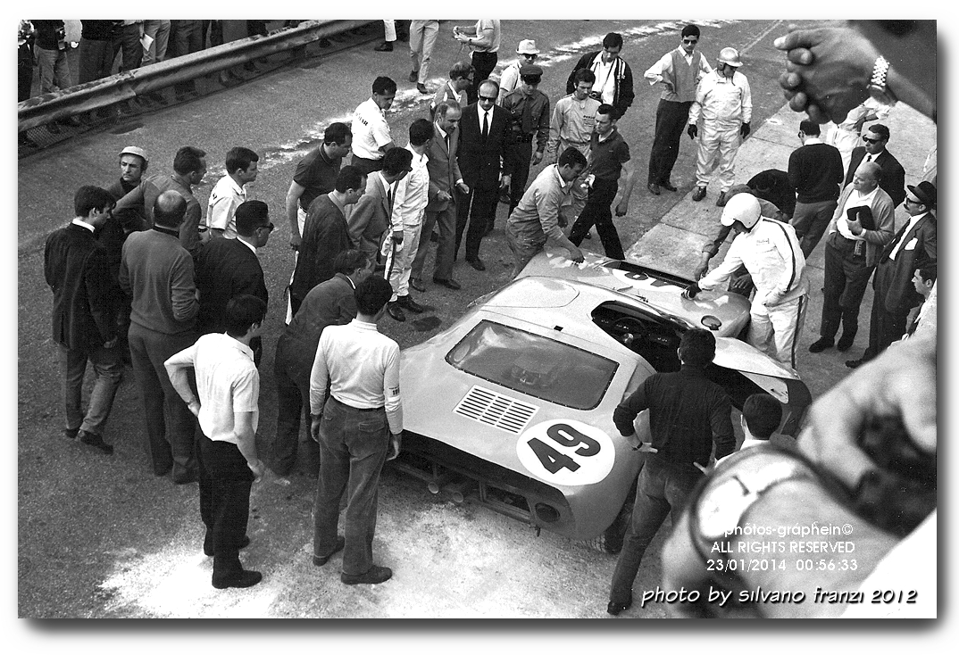 Willy Mairesse - Jean Beurlys Ford GT 40 of Box 1000 km of Monza 1968-04-25