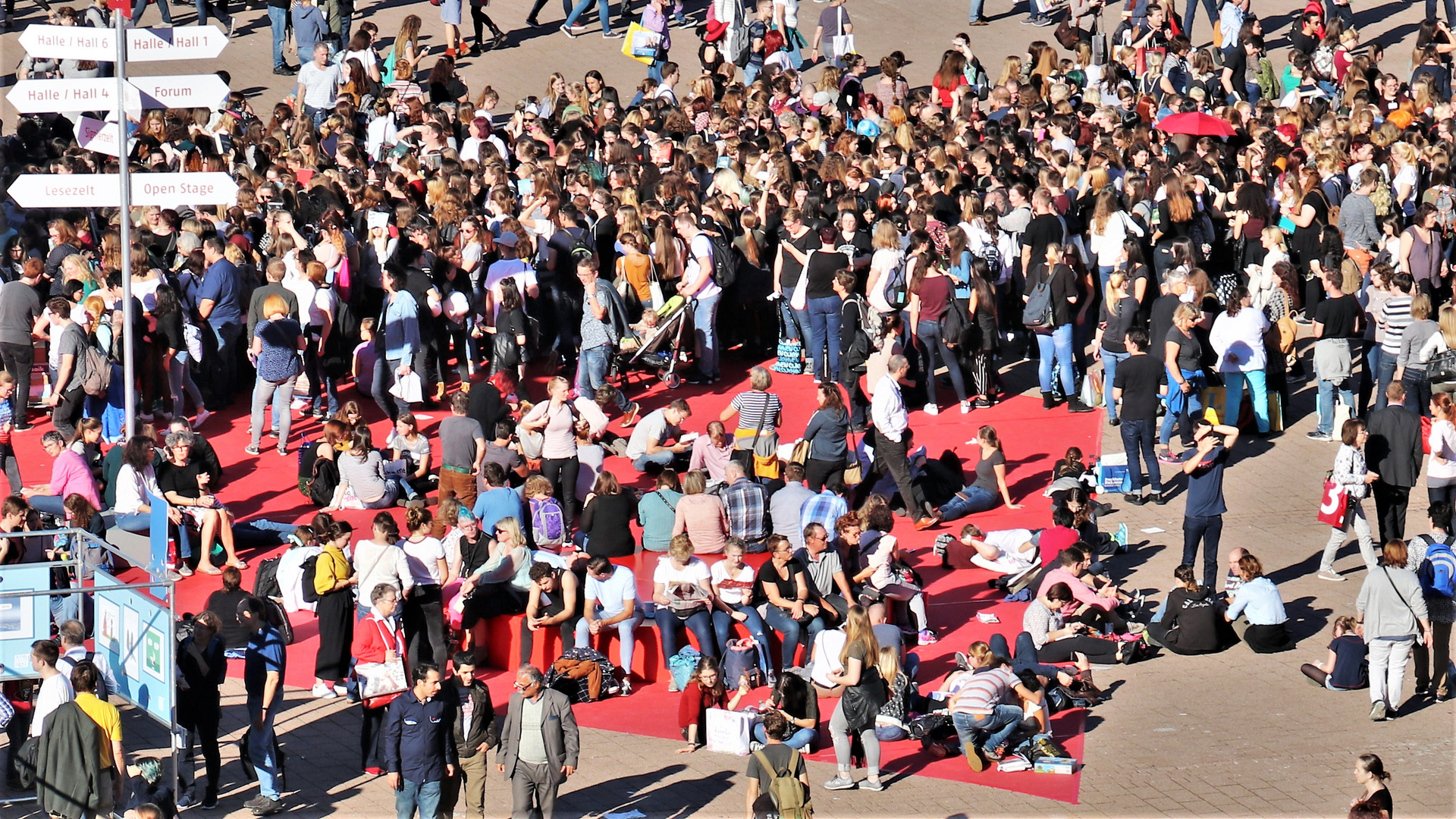 Wimmelbild: Frankfurter Buchmesse