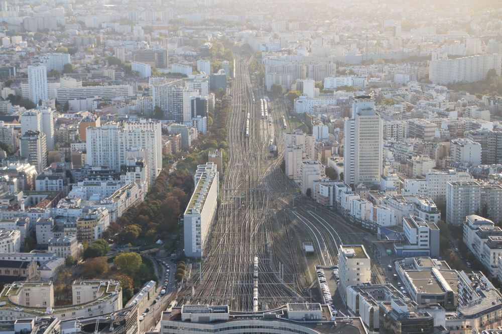 Wimmelbild Paris 