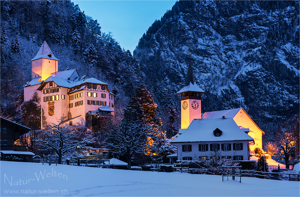 Wimmiser Schloss in Weihnachtsstimmung