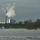 Wind und Wellen am Rhein :-)))
