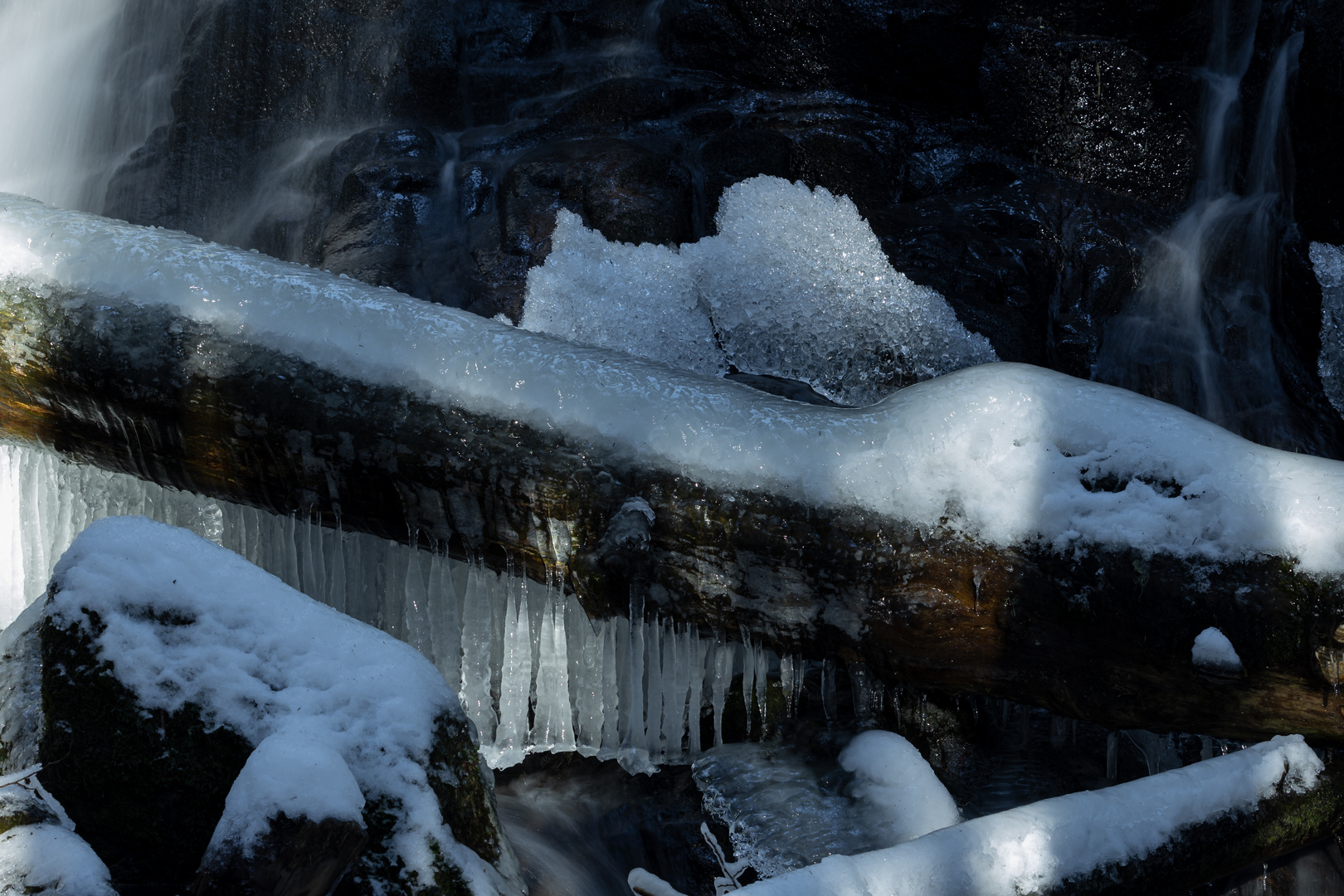 Windbergwasserfall im Winter