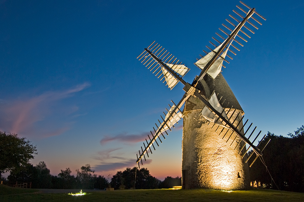 Windmühle am Abend