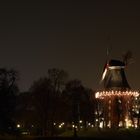 Windmühle bei Nacht