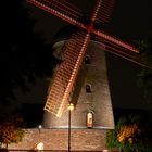 Windmühle bei Nacht