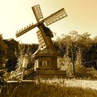 Windmühle im Garten