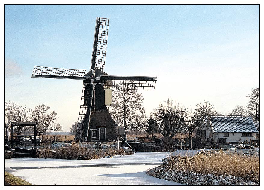 Windmühle im Winter