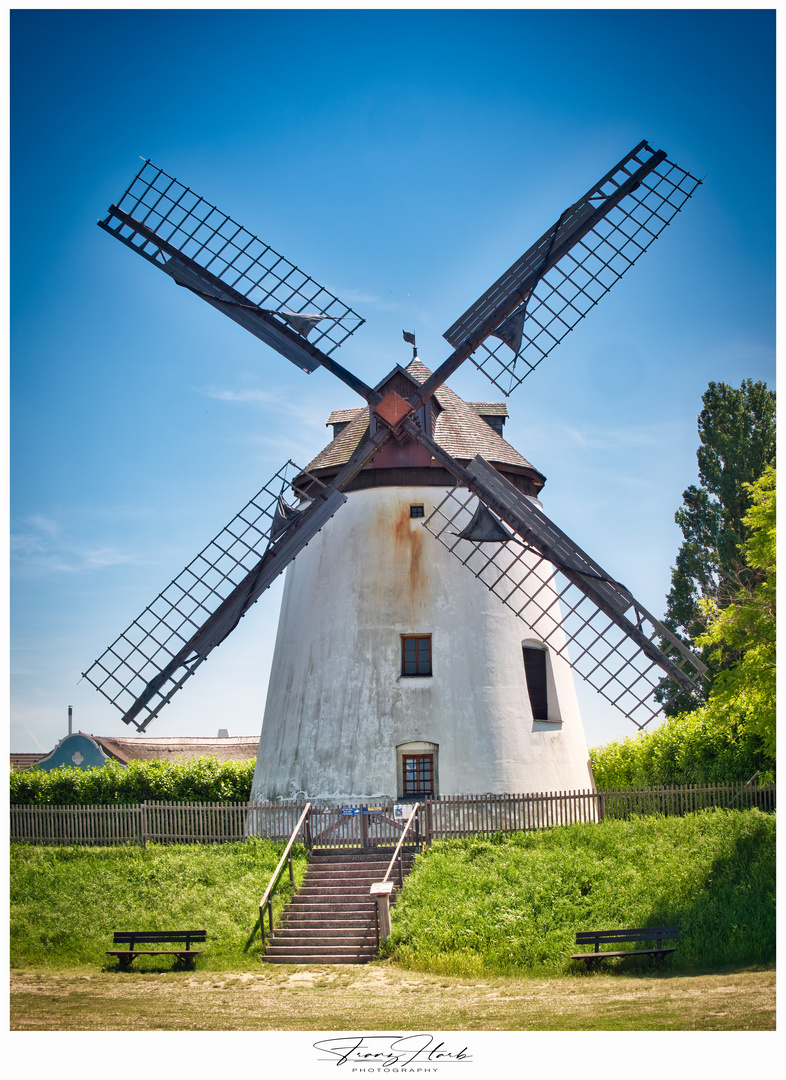 Windmühle in Burgenland 