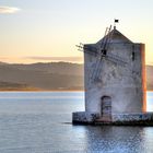 Windmühle in der Lagune von Orbetello