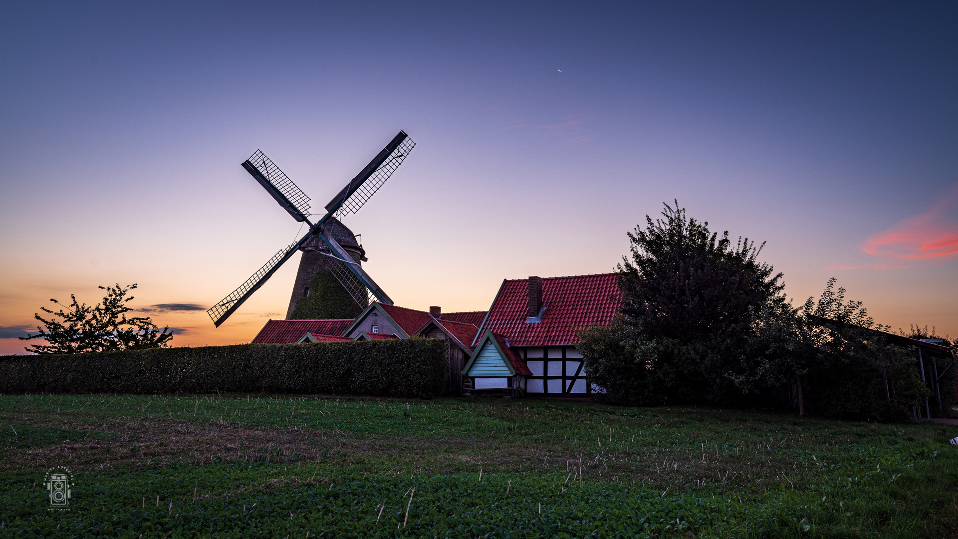 Windmühle Westhoyel -  diesmal von der Vorderseite 