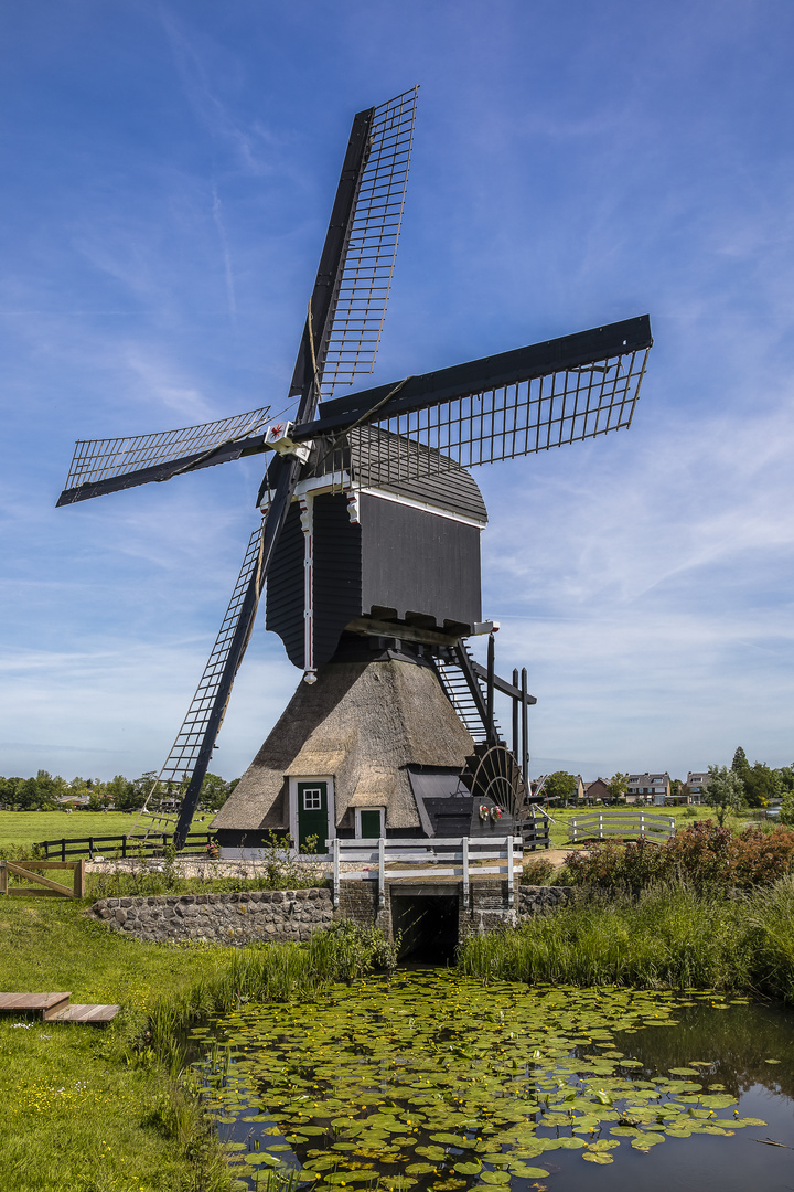 Windmühle zur Regulierung des Wasserstands 