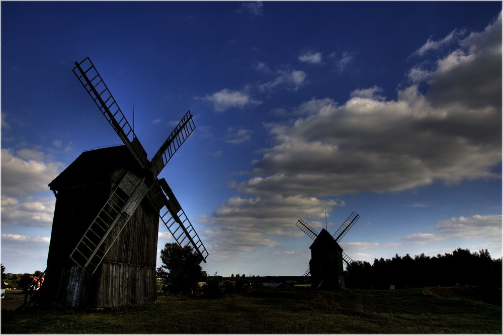 * Windmühlen *