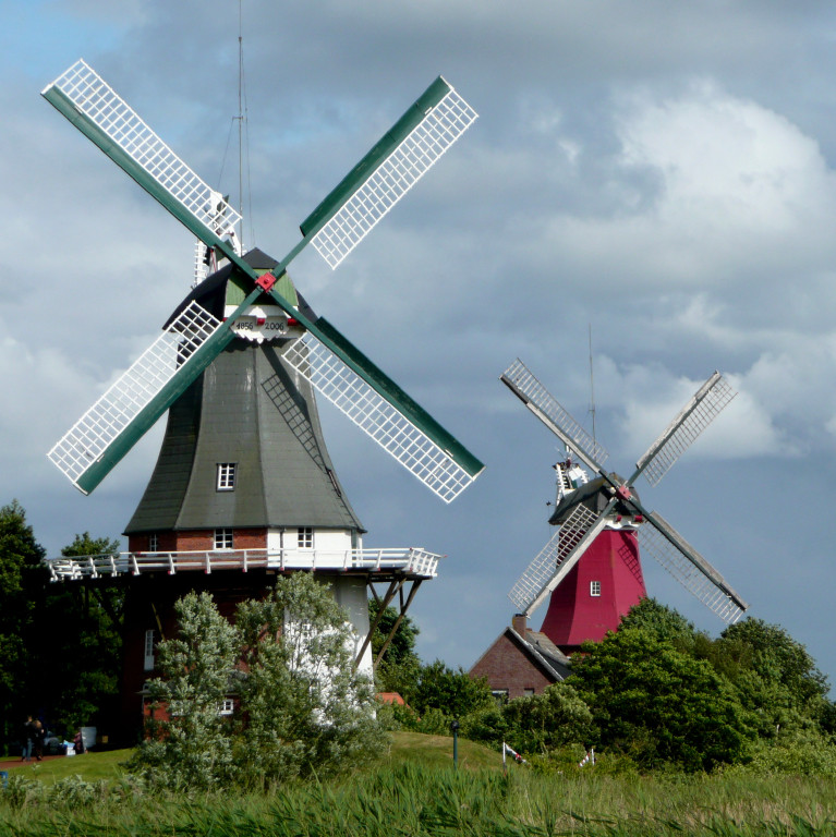 Windmühlen in Greetsiel, Nordsee