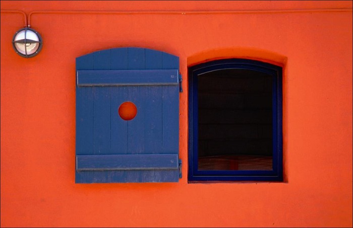 ...window color...