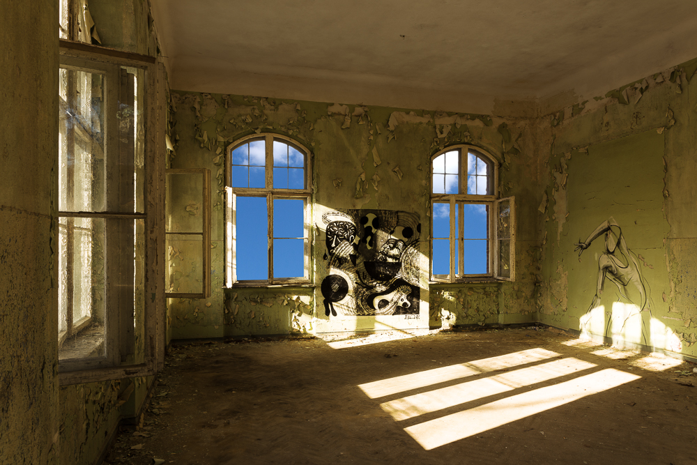 -windows- Beelitz Heilstätten #1