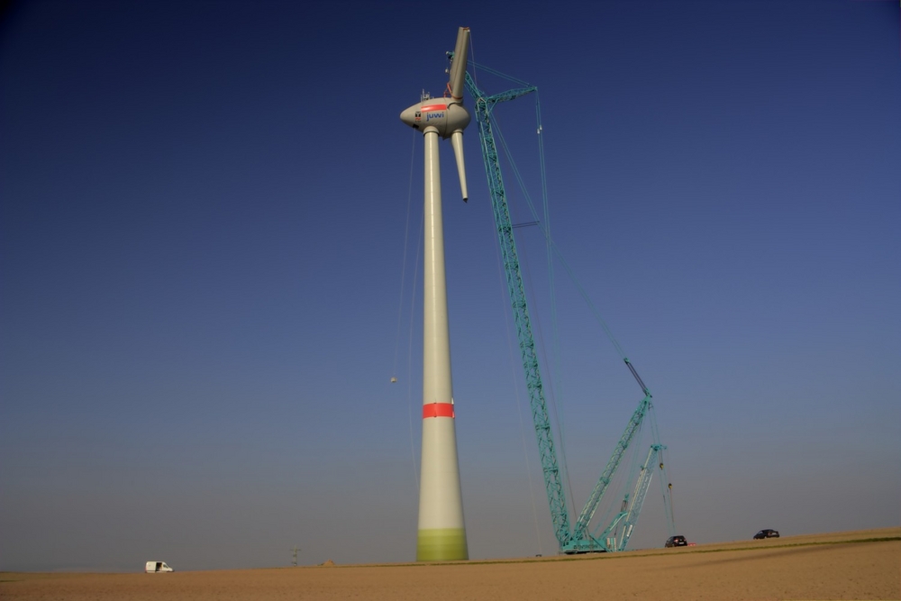 Windrad Aufbau Schneeberger Hof Pfalz Foto Bild Industrie Und Technik Energietechnik Motive Bilder Auf Fotocommunity