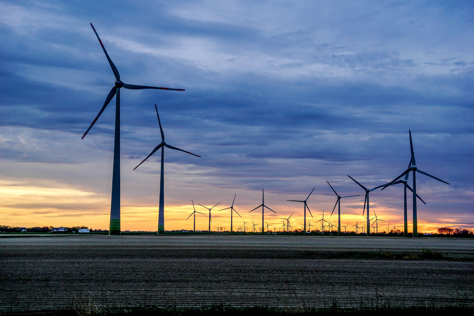 Windräder am Morgen ...