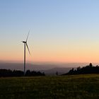 Windräder im Sonnenuntergang