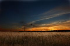 Windräder Im Sonnenuntergang