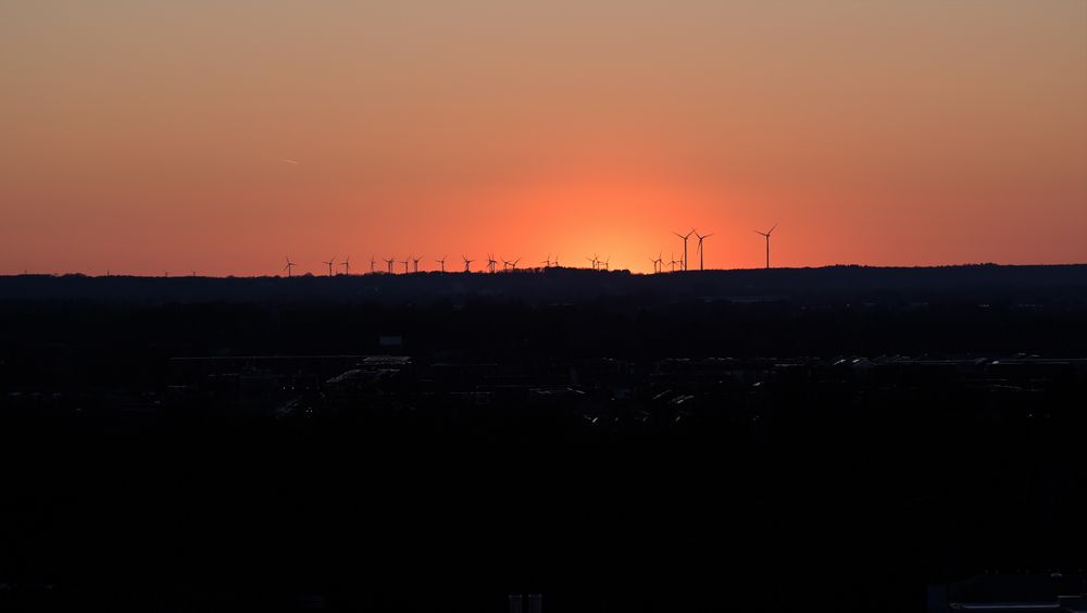 Windräder nahe Buxtehude/Apensen