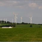 Windräder über dem Westerwald