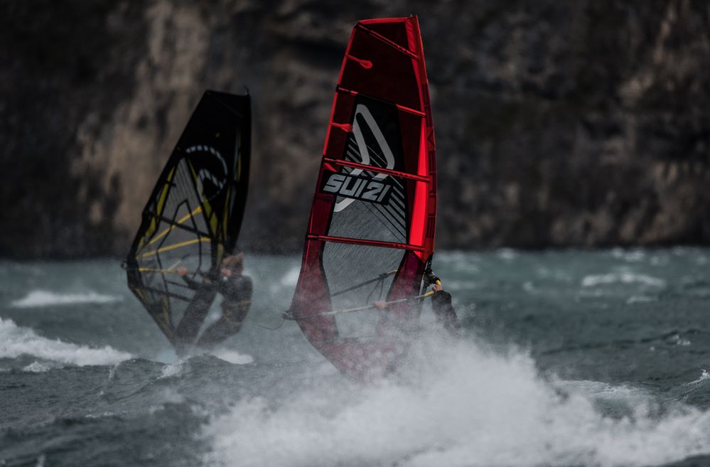 Windsurfen im Föhnsturm auf dem Urnersee