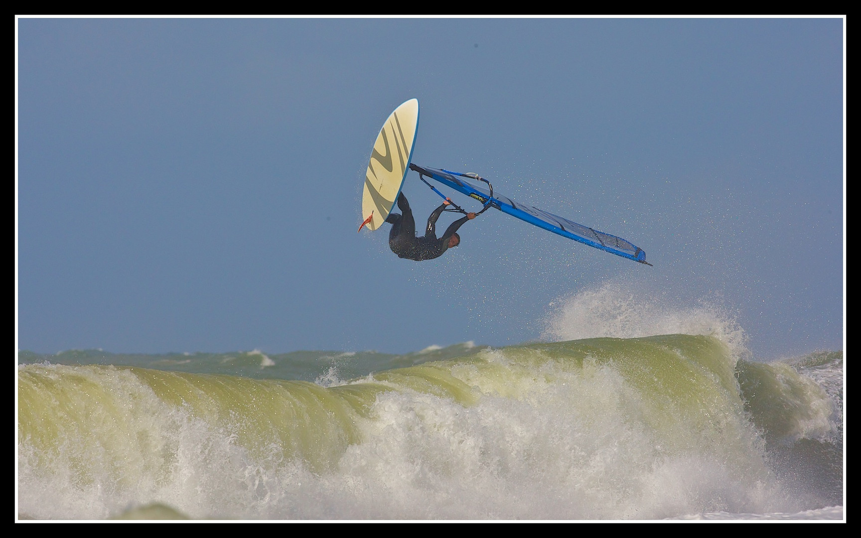 WIndsurfing