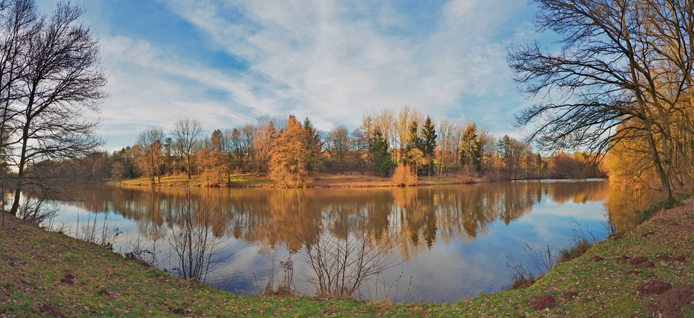 Wingertsweiher bei Ottweiler im Saarland - Panorama