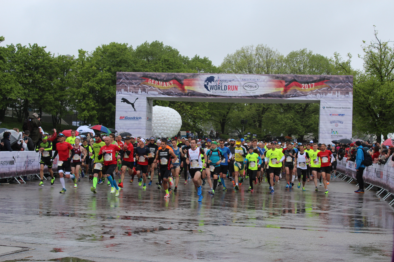 Wings for Life World Run Deutschland München 2017Der Start. Foto