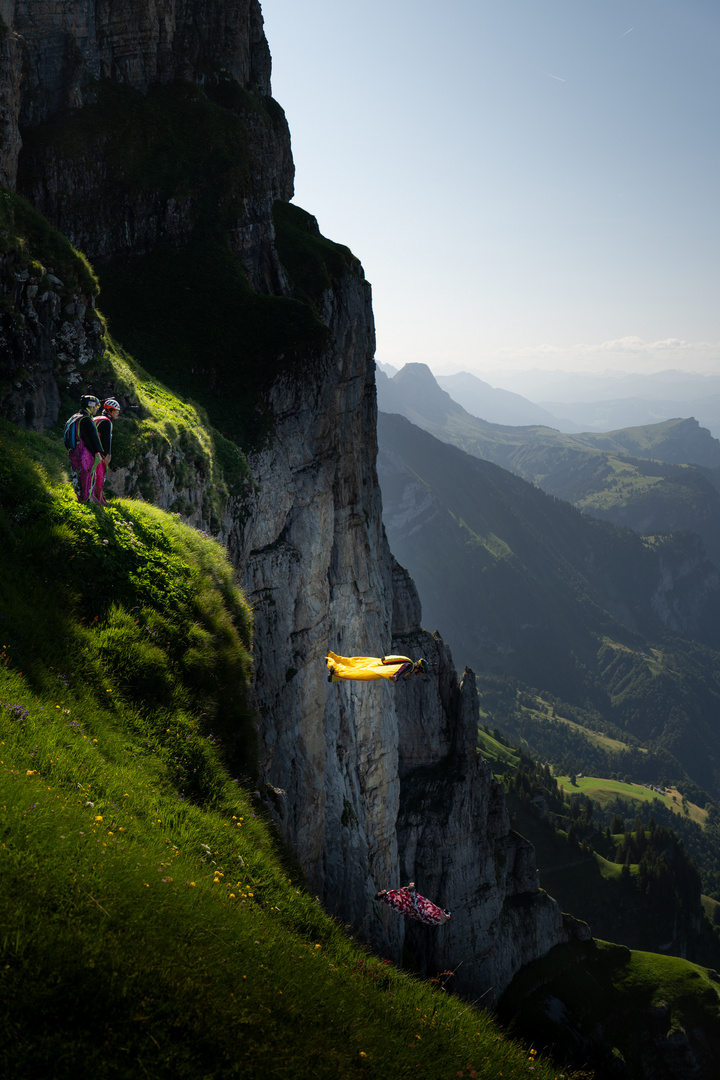 Wingsuit im Toggenburg