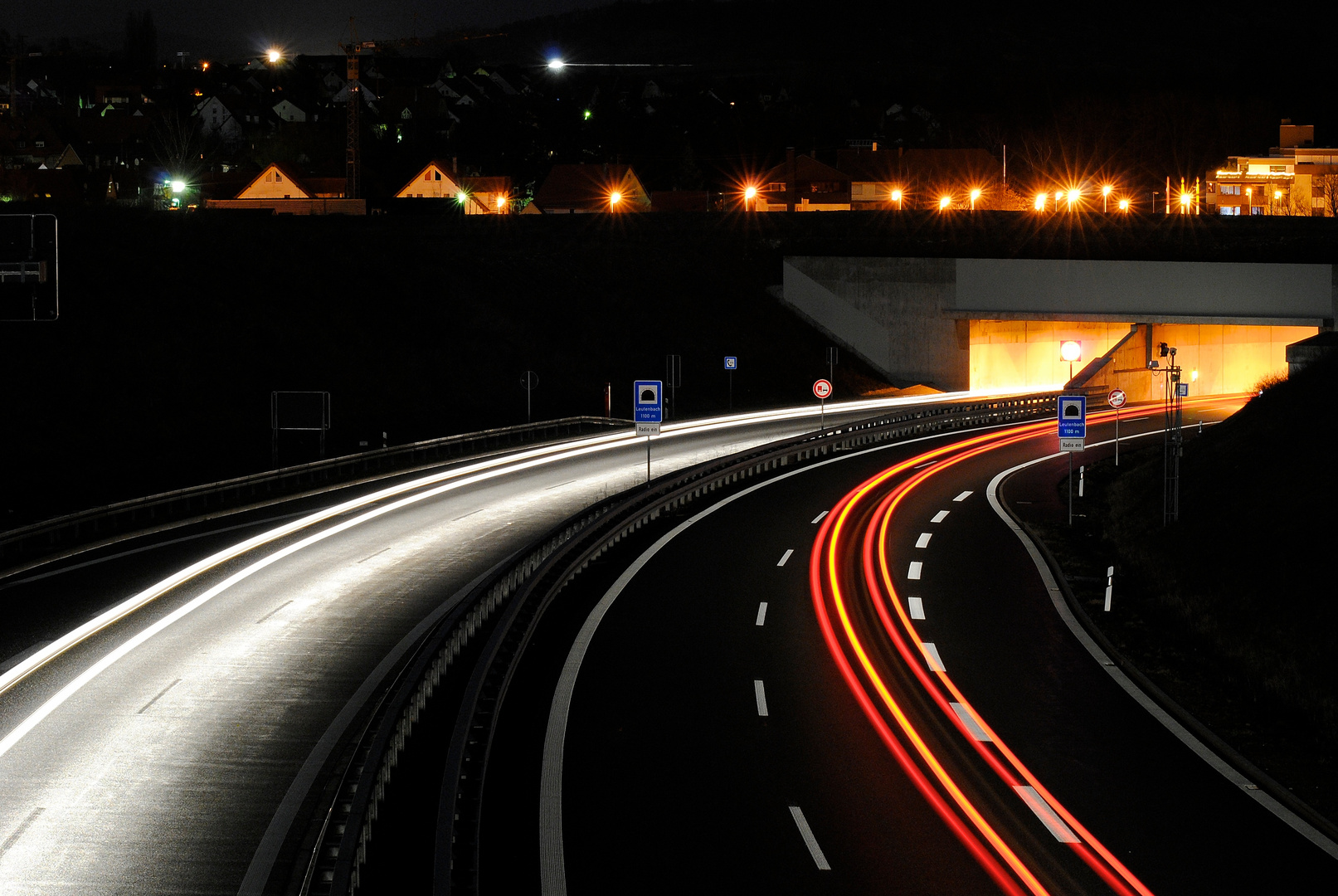 Winnender Tunnel mit Leutenbach im Hintergrund