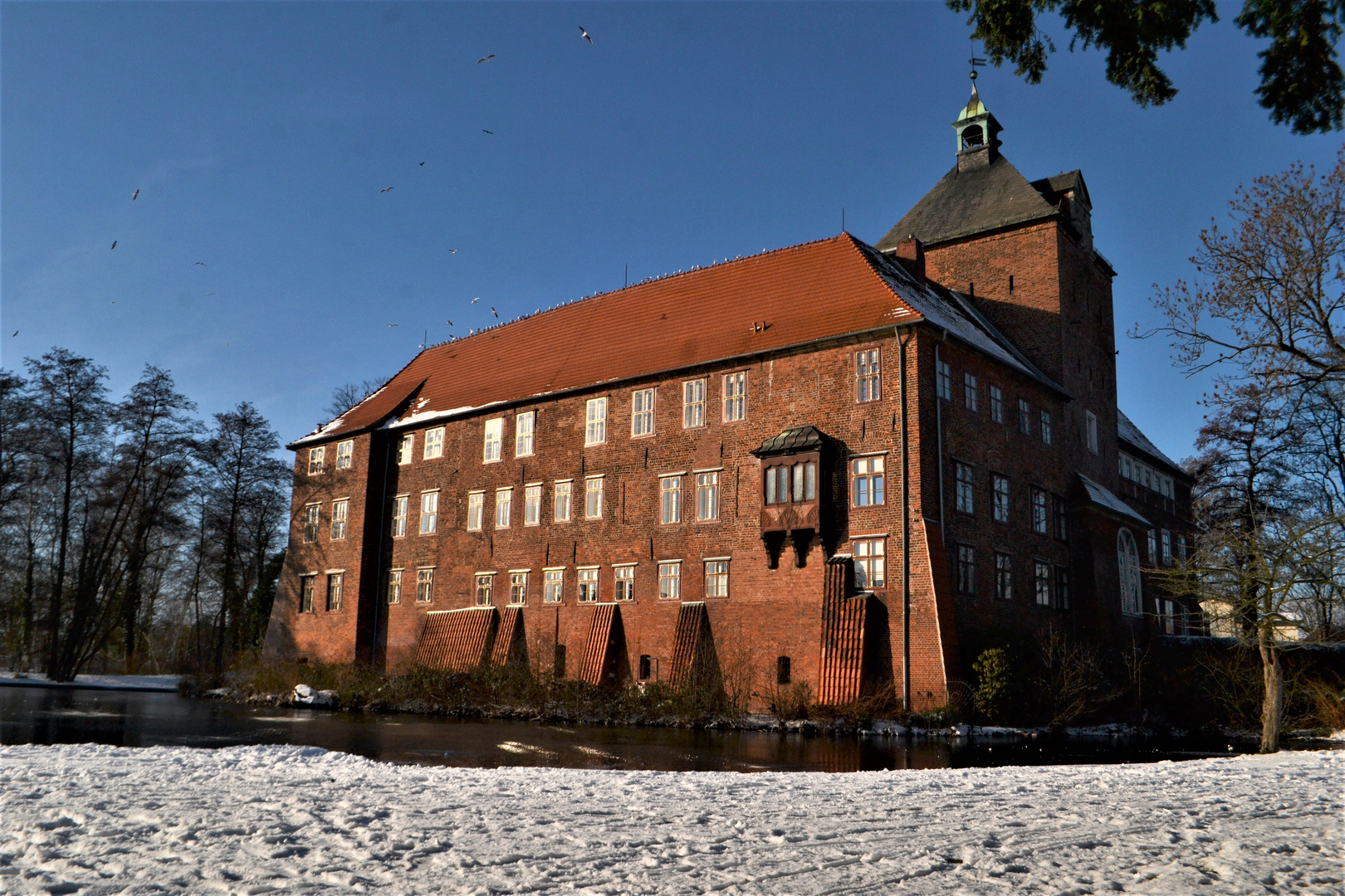 Winsener Schloß in der Nähe von Lüneburg !