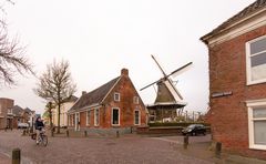 Winsum - Hoofdstraat Winsum - Kerkstraat - Windmill "de Vriendschap