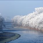 Winter am Fluss