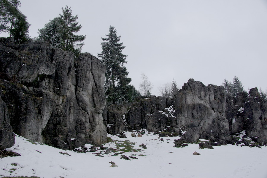 Winter am Kletterfelsen (Kemitzenstein)