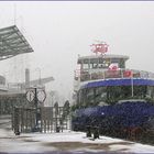 *Winter an den St. Pauli Landungsbrücken*