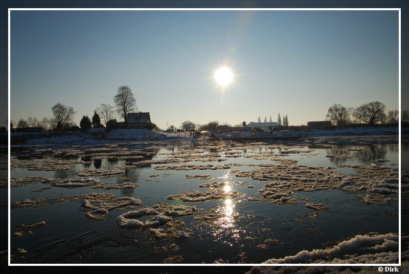 Winter an der Elbe (Eistreiben)