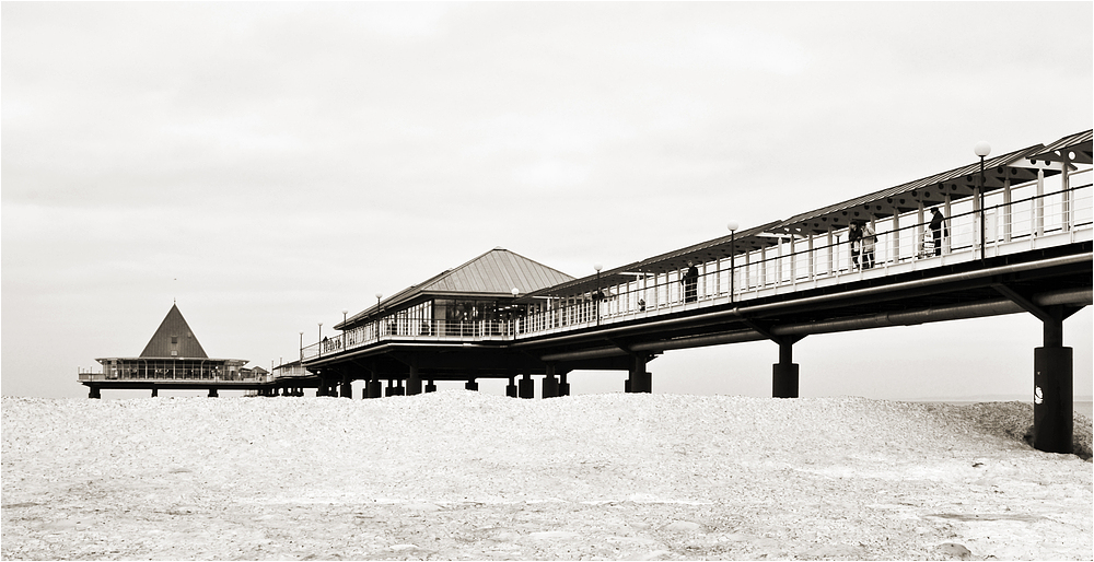 Winter an der Seebrücke Heringsdorf