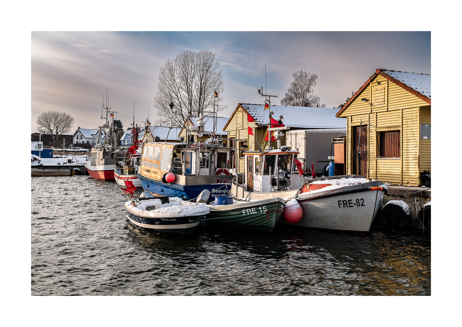 Winter im Hafen von Freest