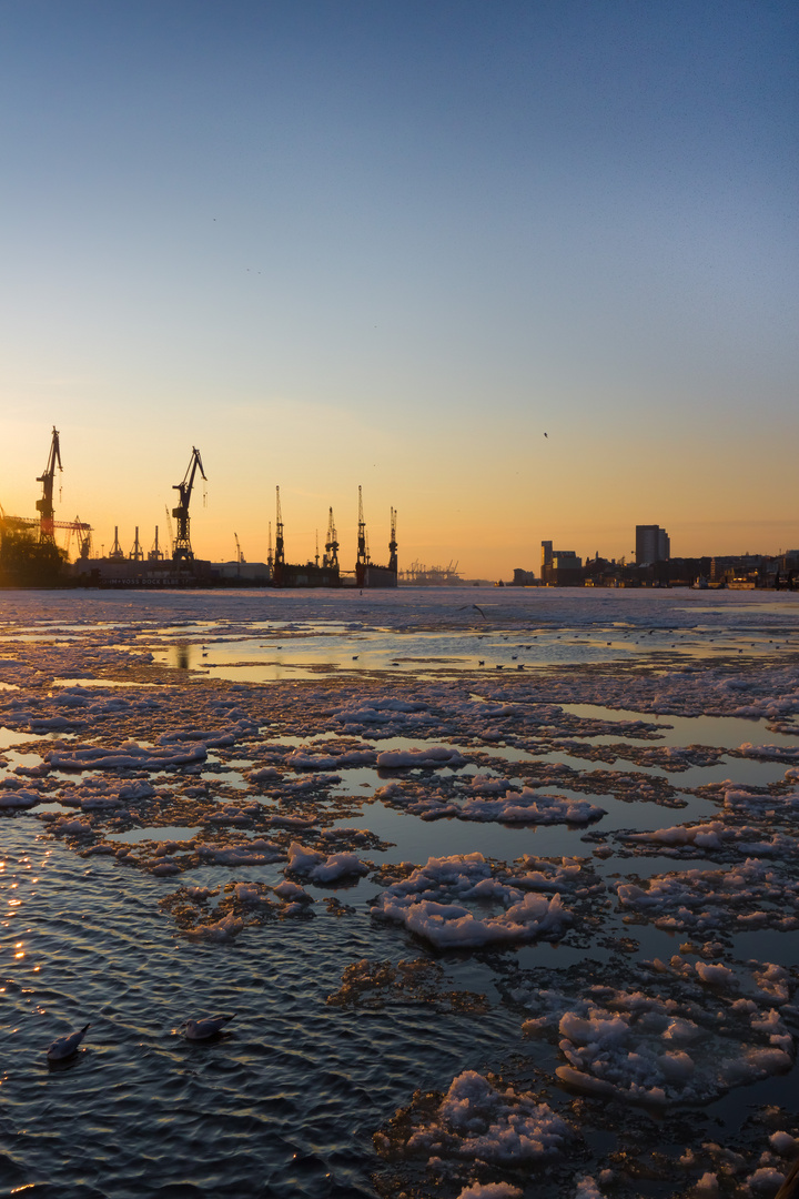 Winter im Hamburger Hafen