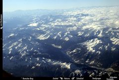 Winter im Hochgebirge, aus der Luft betrachtet (2) - Etschtal