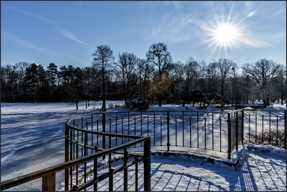 | Winter im Park ..