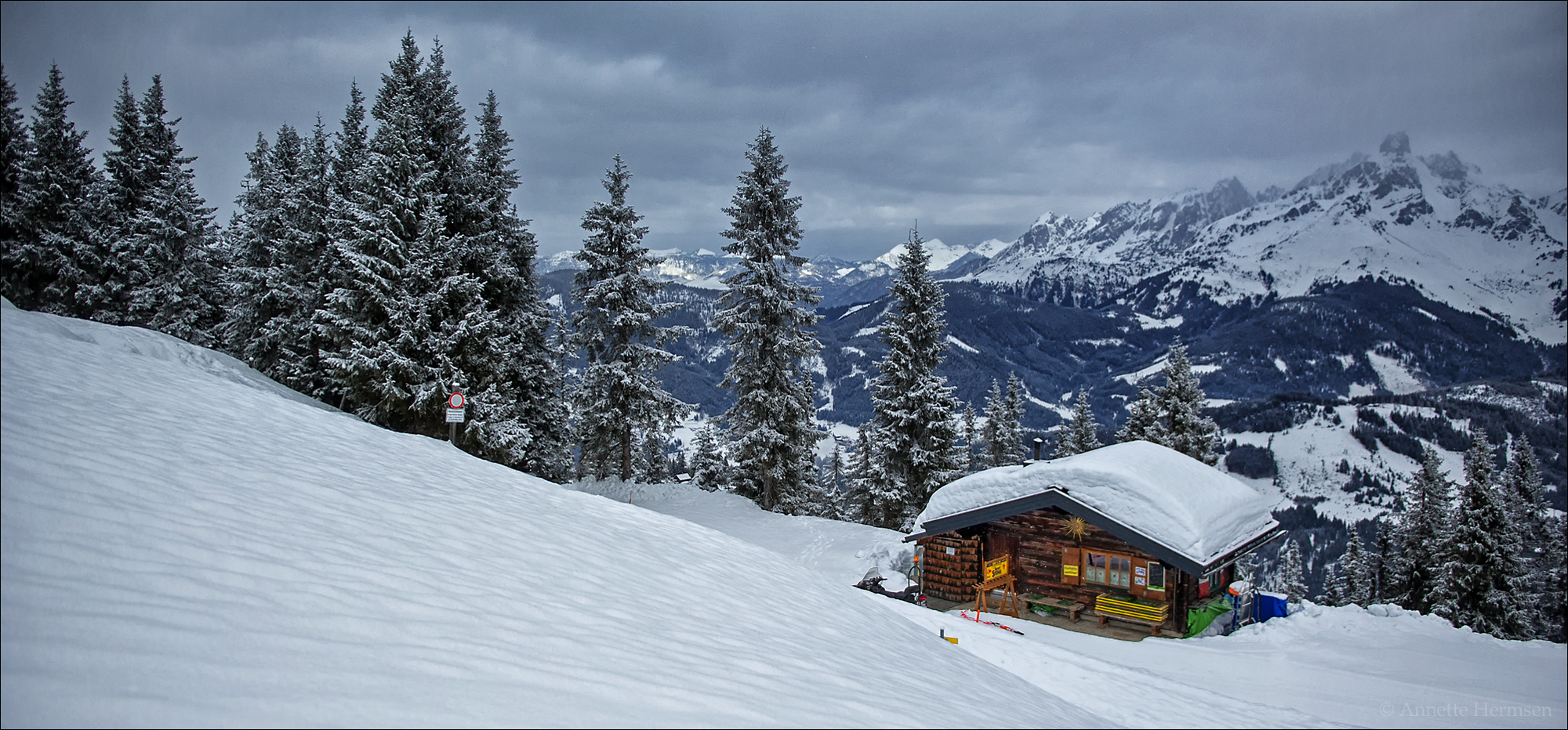 Winter in den Bergen [2] - Die Hütte