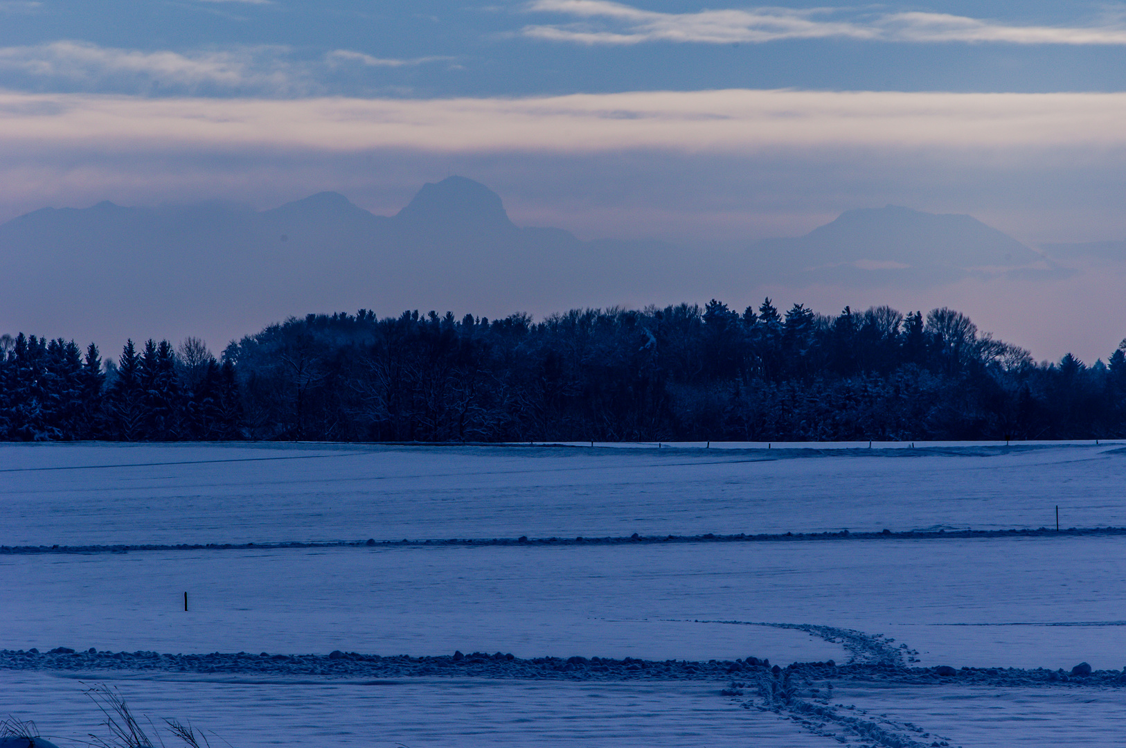 Winter mit Bergblick